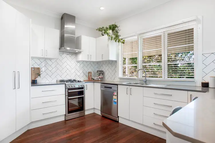 Sixth view of Homely house listing, 5 Bermuka Avenue, Wentworth Falls NSW 2782