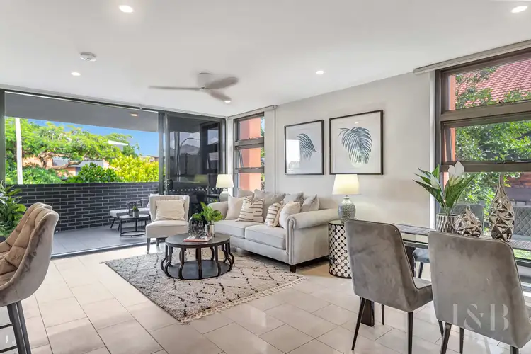 211/125 Station Road, Indooroopilly QLD 4068