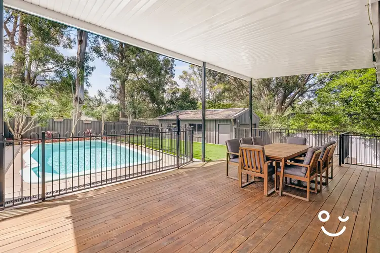 19 Loch Carron Avenue, Farmborough Heights NSW 2526
