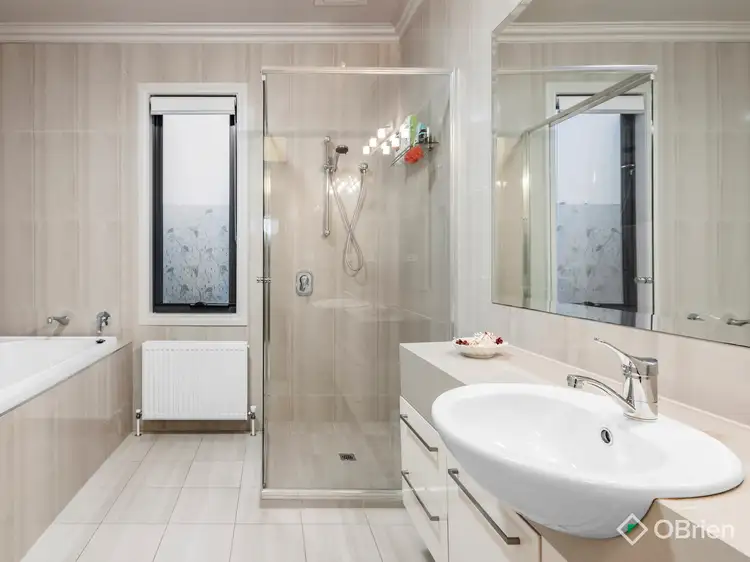 Fifth view of Homely house listing, 2 Sheffield Street, Caulfield South VIC 3162