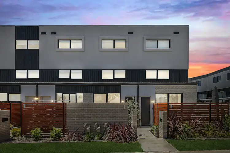 74 Bettong Avenue, Throsby ACT 2914