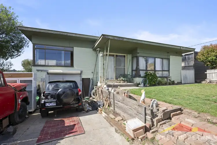 18 Sykes Avenue, Mount Pleasant VIC 3350