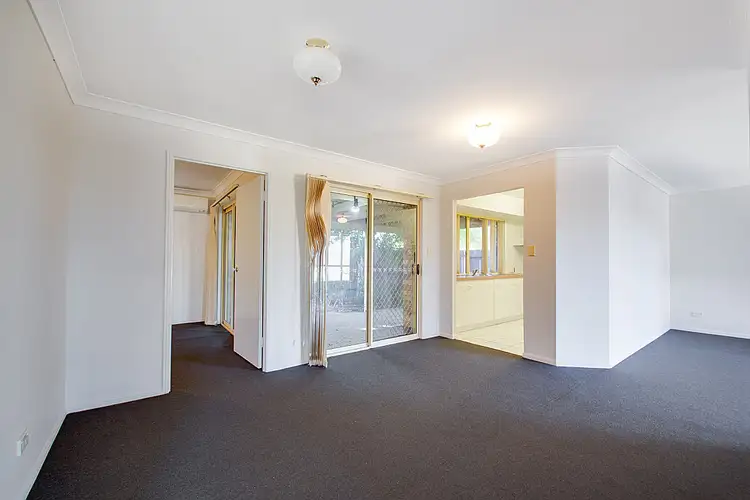 Fifth view of Homely semi-detached listing, 4 Rangeview Drive, Flinders View QLD 4305