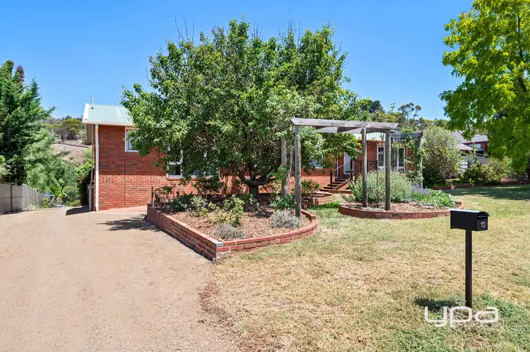 Sixth view of Homely house listing, 10 Pamela Court, Darley VIC 3340