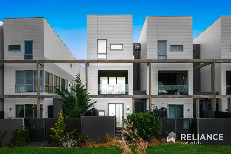 36 Luxe Terrace, Point Cook VIC 3030