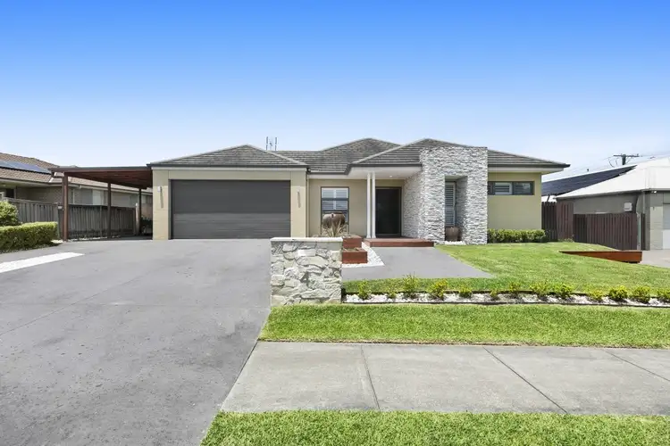 4 Niven Parade, Rutherford NSW 2320