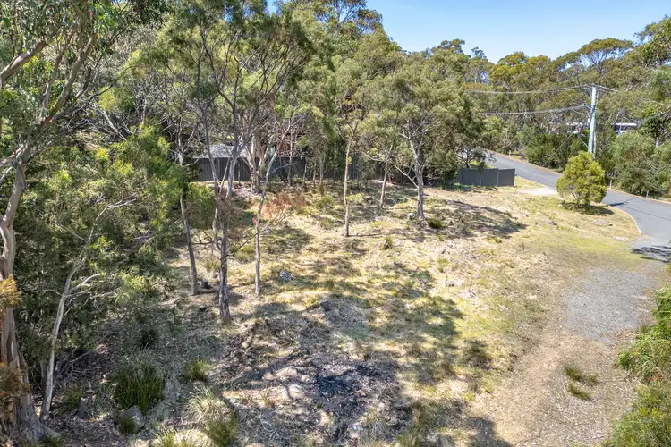 23 Bligh Court, Mount Nelson TAS 7007