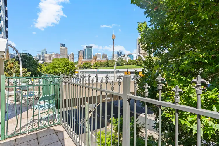 6 Sir John Young Crescent, Woolloomooloo NSW 2011
