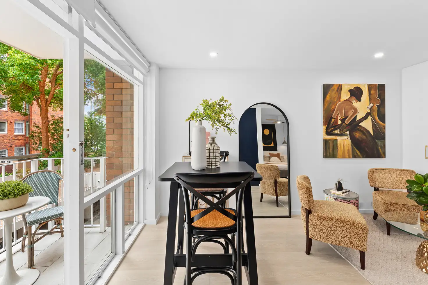 Main view of Homely studio listing, 18/5-7 Esplanade, Elizabeth Bay NSW 2011