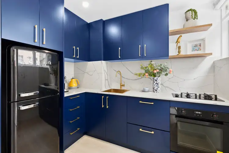 Second view of Homely studio listing, 18/5-7 Esplanade, Elizabeth Bay NSW 2011