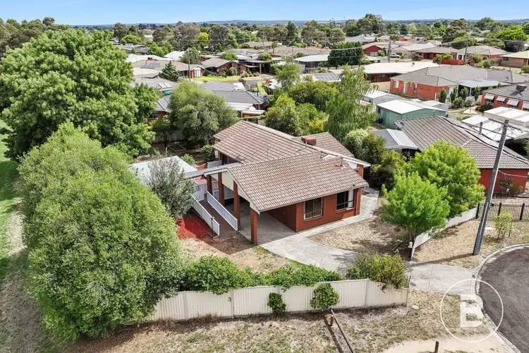 4 Fleur Court, Delacombe VIC 3356