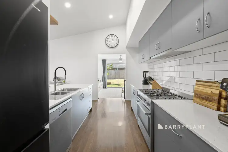 13 Silvertop Drive, Yarragon VIC 3823