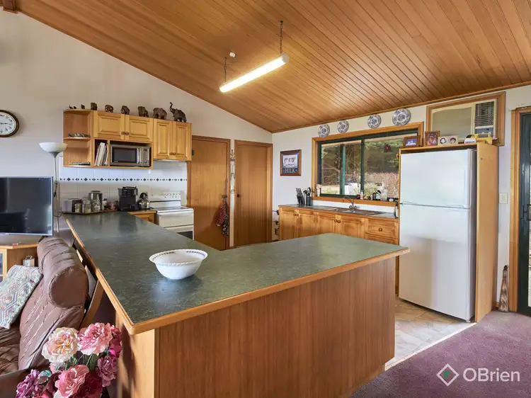Fifth view of Homely house listing, 552 Yarragon-Leongatha Road, Yarragon South VIC 3823