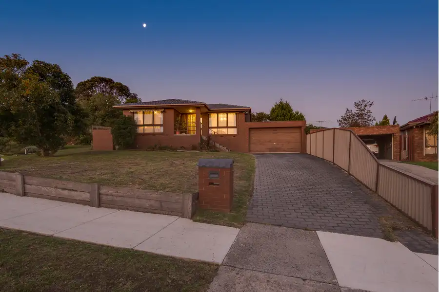 Main view of Homely house listing, 6 Leprosa Close, Endeavour Hills VIC 3802