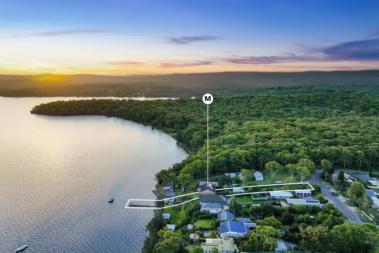 42 Henry Road, Morisset Park NSW 2264