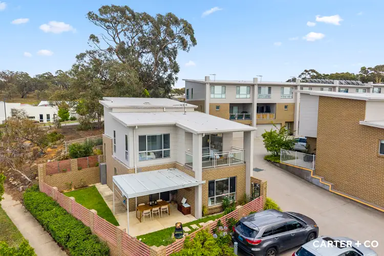 7/29 Bott Crescent