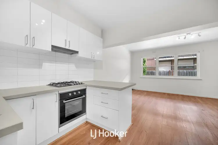 Fifth view of Homely apartment listing, 2/42 Princes Highway, Dandenong VIC 3175