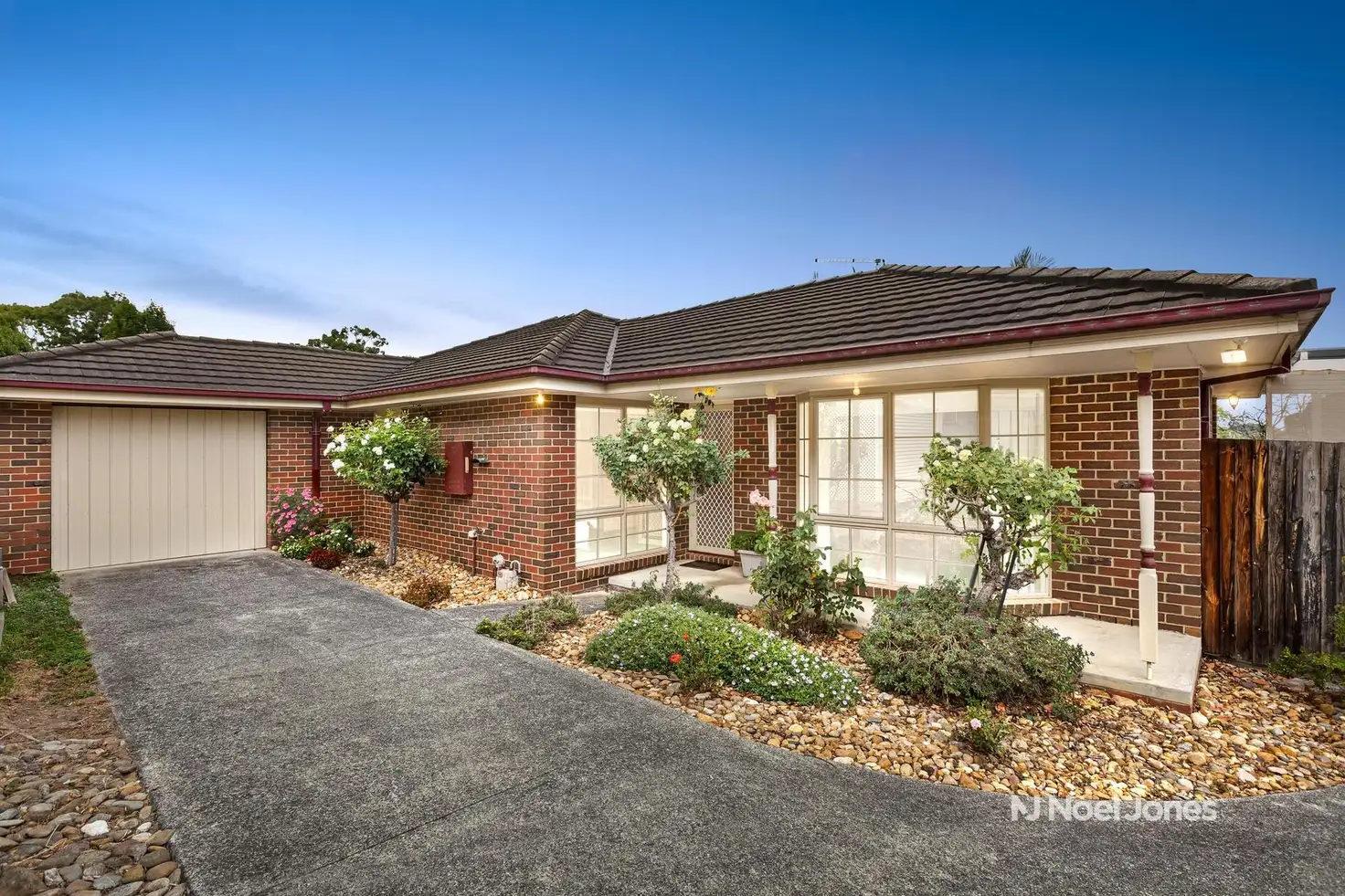 Main view of Homely unit listing, 2/6 Vivienne Avenue, Boronia VIC 3155
