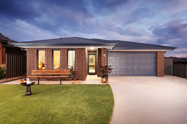 8 Collette Court, Tangambalanga VIC 3691