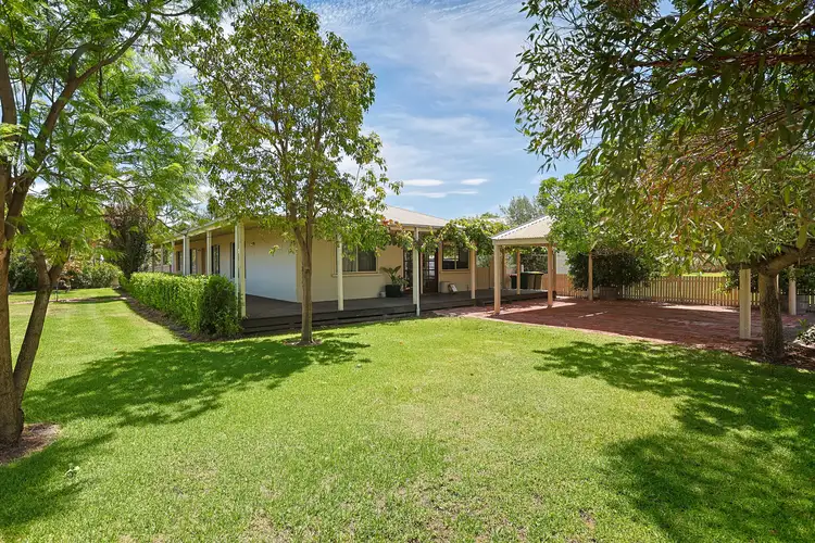 296 Dow Avenue, Cabarita VIC 3505
