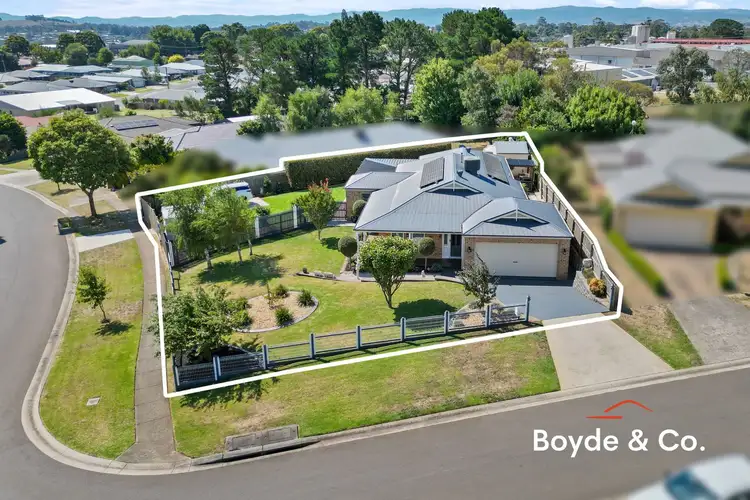 Second view of Homely house listing, 1 Picadilly Court, Drouin VIC 3818