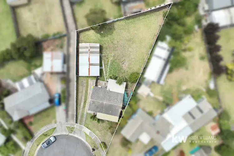 Second view of Homely house listing, 5 Watson Court, Traralgon VIC 3844