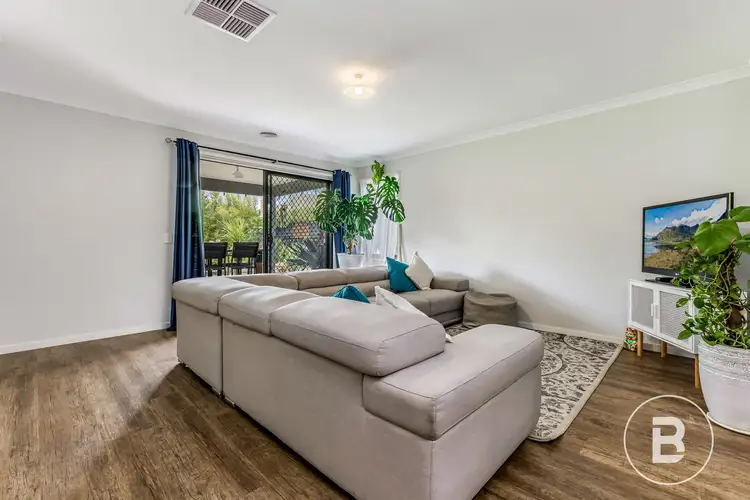 Fourth view of Homely house listing, 2 Cambridge Court, California Gully VIC 3556