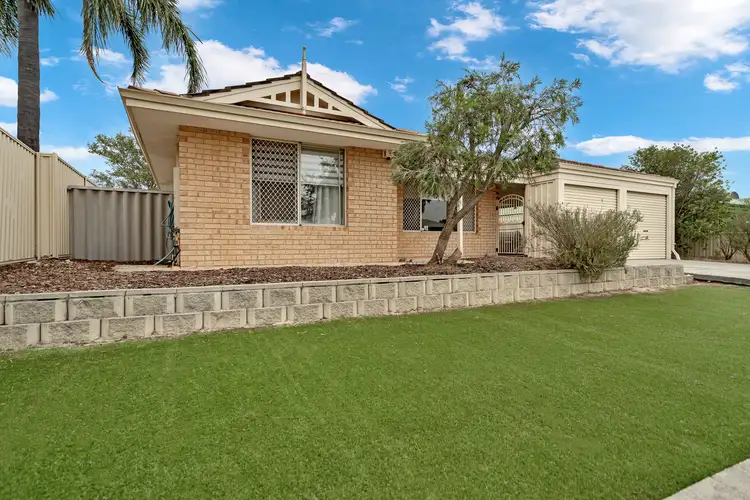 Second view of Homely house listing, 11 Starlet Court, Maddington WA 6109