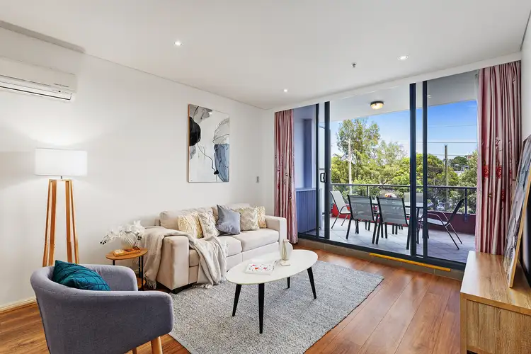 806/88-90 George Street, Hornsby NSW 2077