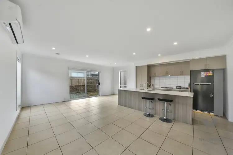 Fifth view of Homely house listing, 6 Lahore Close, Tarneit VIC 3029