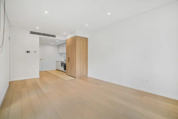 103/7 Maple Tree Road