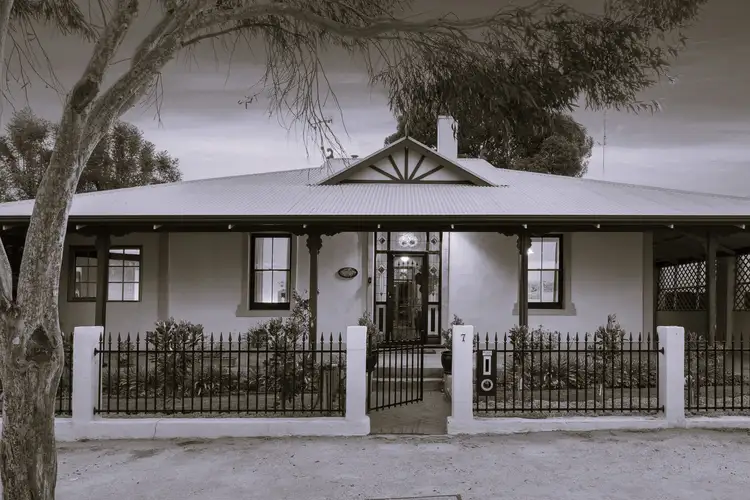 7 William Street, Loxton SA 5333