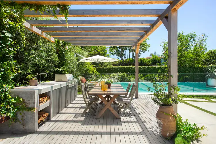 79 Carrington Parade, Curl Curl NSW 2096