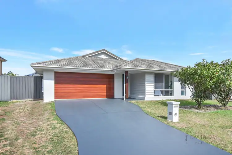 6 Providence Avenue, Fern Bay NSW 2295