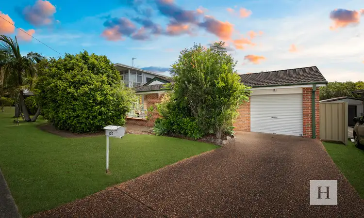 120 Dudley Street, Gorokan NSW 2263