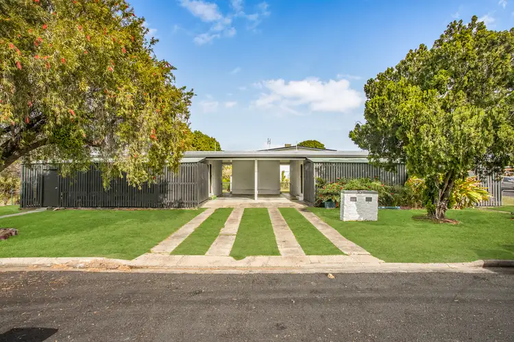 1 Bates Street, Park Avenue QLD 4701
