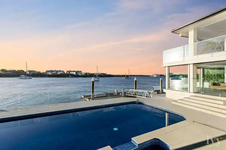 24 Excalibur Court, Sovereign Islands QLD 4216