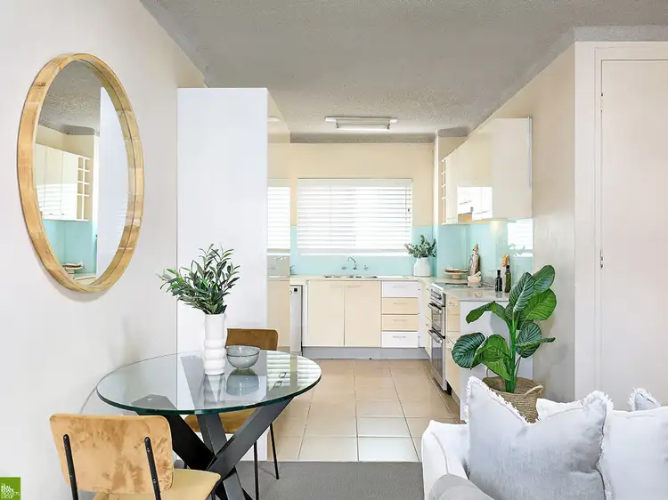 1/21 Campbell Street