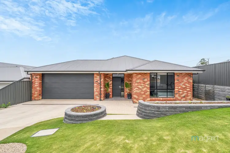 4 Woodland Drive, Onkaparinga Heights SA 5163