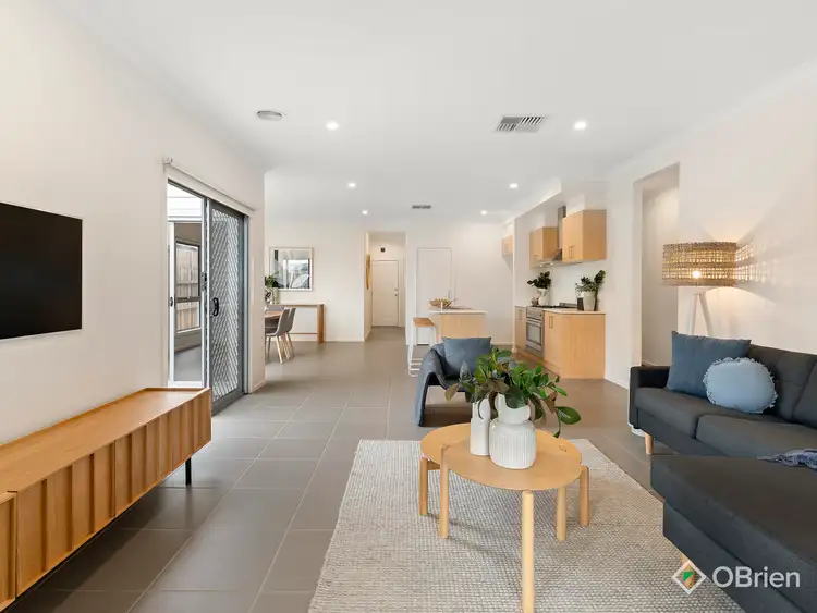 Fifth view of Homely house listing, 8 Rochester Crescent, Eynesbury VIC 3338