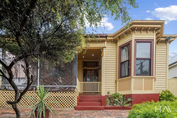 34 Racecourse Crescent, Launceston TAS 7250