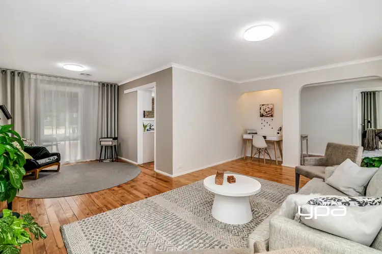 Fifth view of Homely house listing, 360 Elizabeth Drive, Sunbury VIC 3429