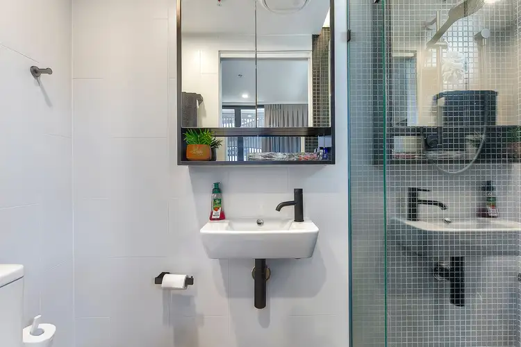 Fifth view of Homely apartment listing, Level 4/406/19 Deshon Street, Woolloongabba QLD 4102
