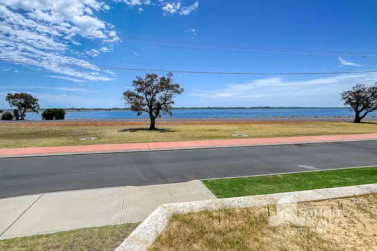 1/2a Eastwell Road, Australind WA 6233