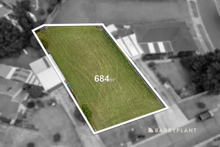 2 Linda Court, Hampton Park VIC 3976