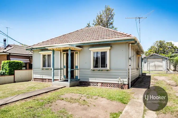 96 Myall Street