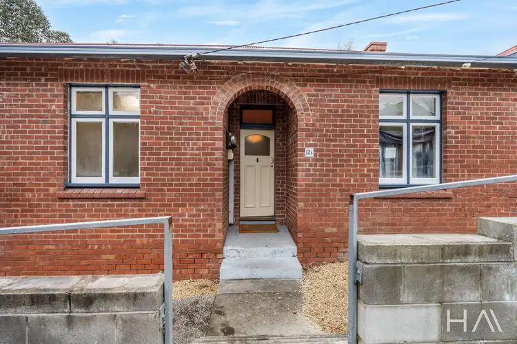 12 Lincoln Street, Sandy Bay TAS 7005