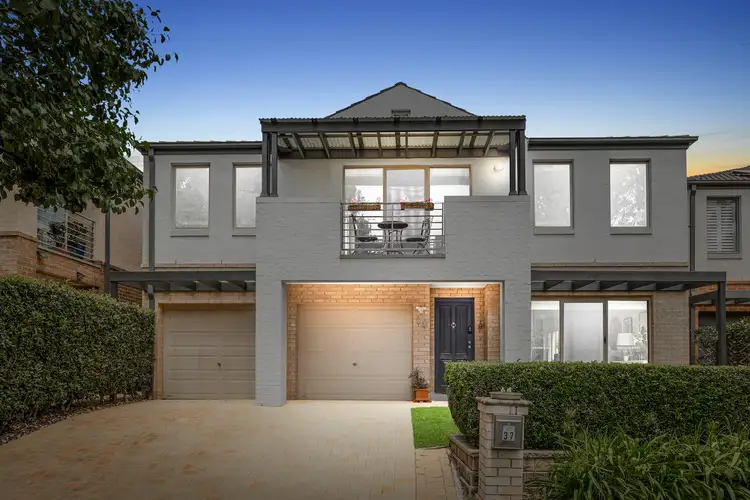 37 Phoenix Avenue, Beaumont Hills NSW 2155