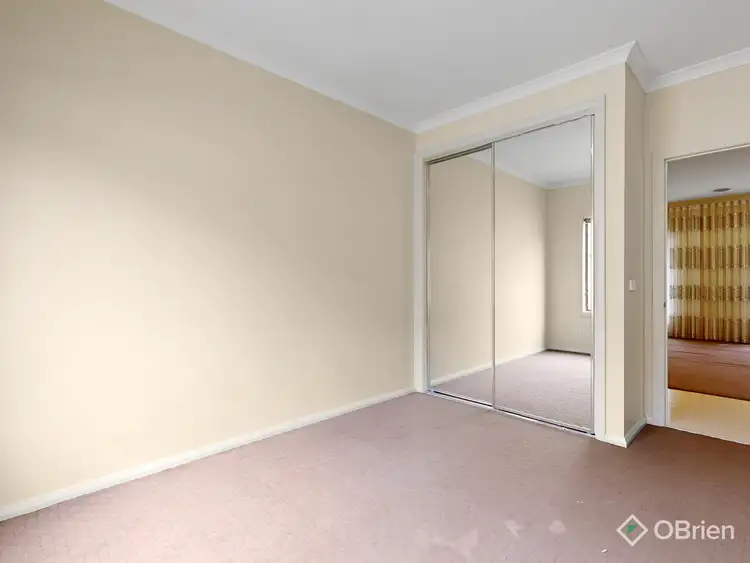 Fifth view of Homely house listing, 7 McFarlan Way, Cranbourne East VIC 3977