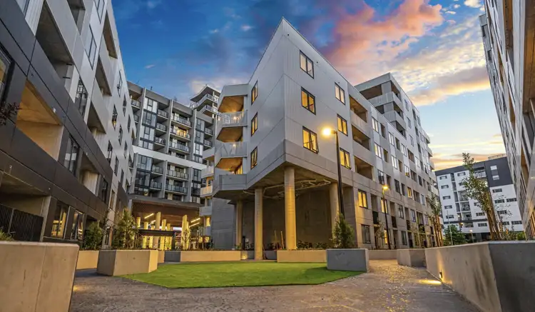 212/38 Oakden Street